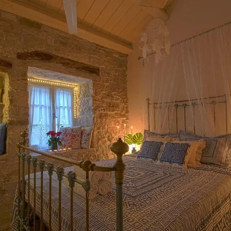 Entire Filitsa's Stonehouse In Paxos With Pool Gaios