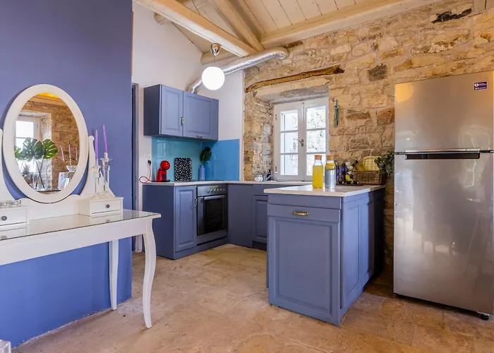 Entire Filitsa's Stonehouse In Paxos With Pool * Gaios