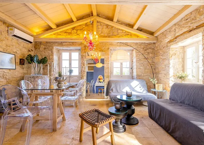 Entire Filitsa's Stonehouse In Paxos With Pool Gaios